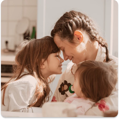 Mor og barn med betalingsforsikring